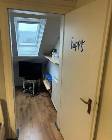 Haus Konthe, Daire *