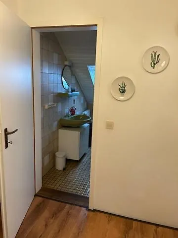 Haus Konthe, Daire *